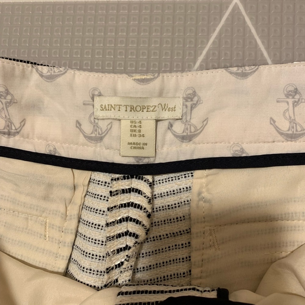 Striped Shorts - Picture 6 of 8